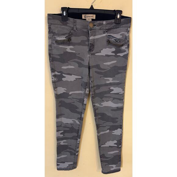 Democracy midrise gray camo jegging size 10 - Picture 1 of 3